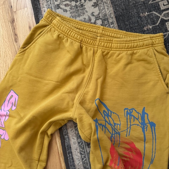 Brain Dead Men's Clean Love Yellow Graphic Sweatpants Medium - Picture 5 of 11